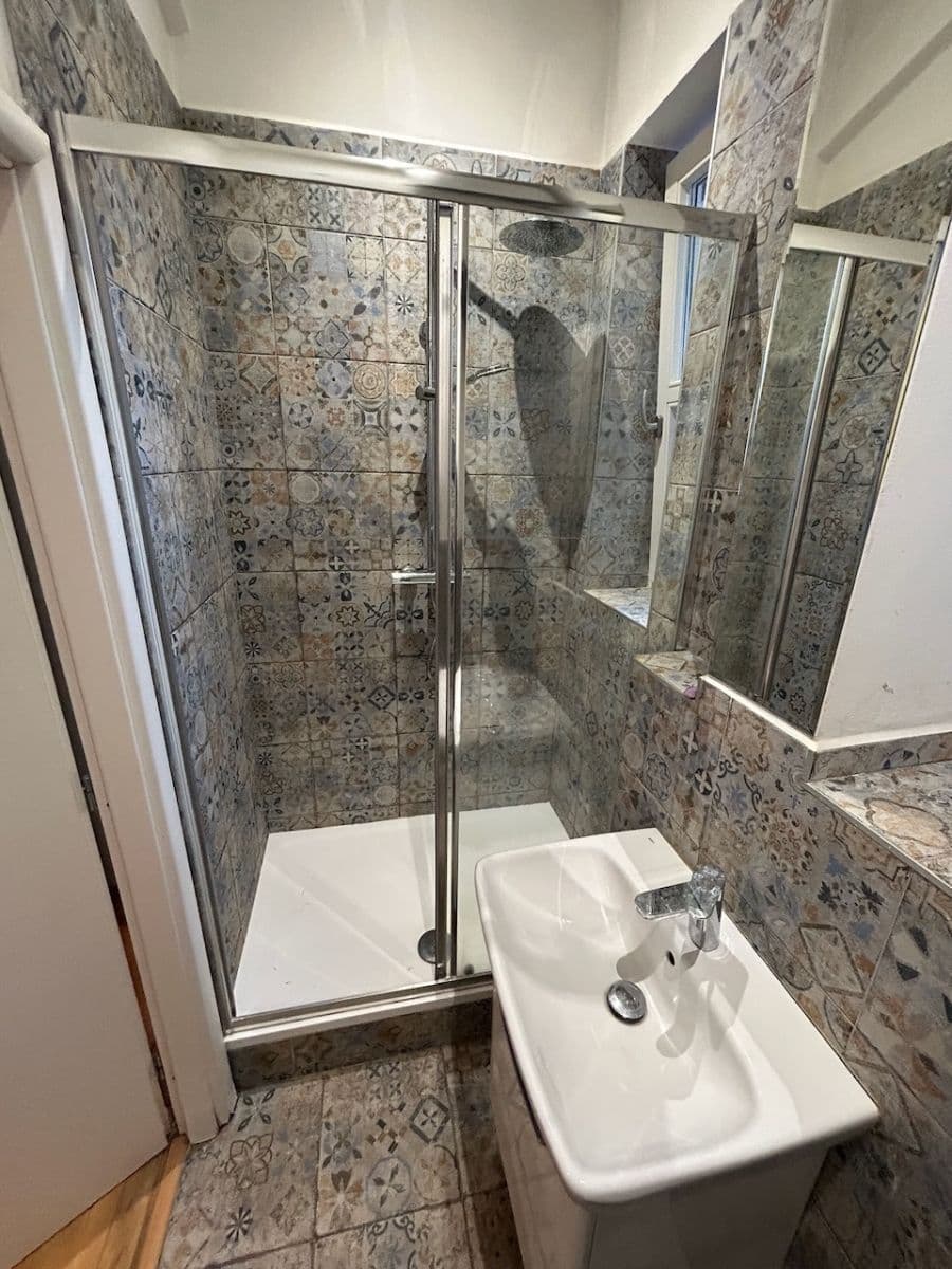 1 bedroom with open-plan kitchen flat to rent, 38 m², Jilemnického, Prague, Prague 1 bedroom with open-plan kitchen flat to rent, 38 m², Jilemnického, Prague, Prague