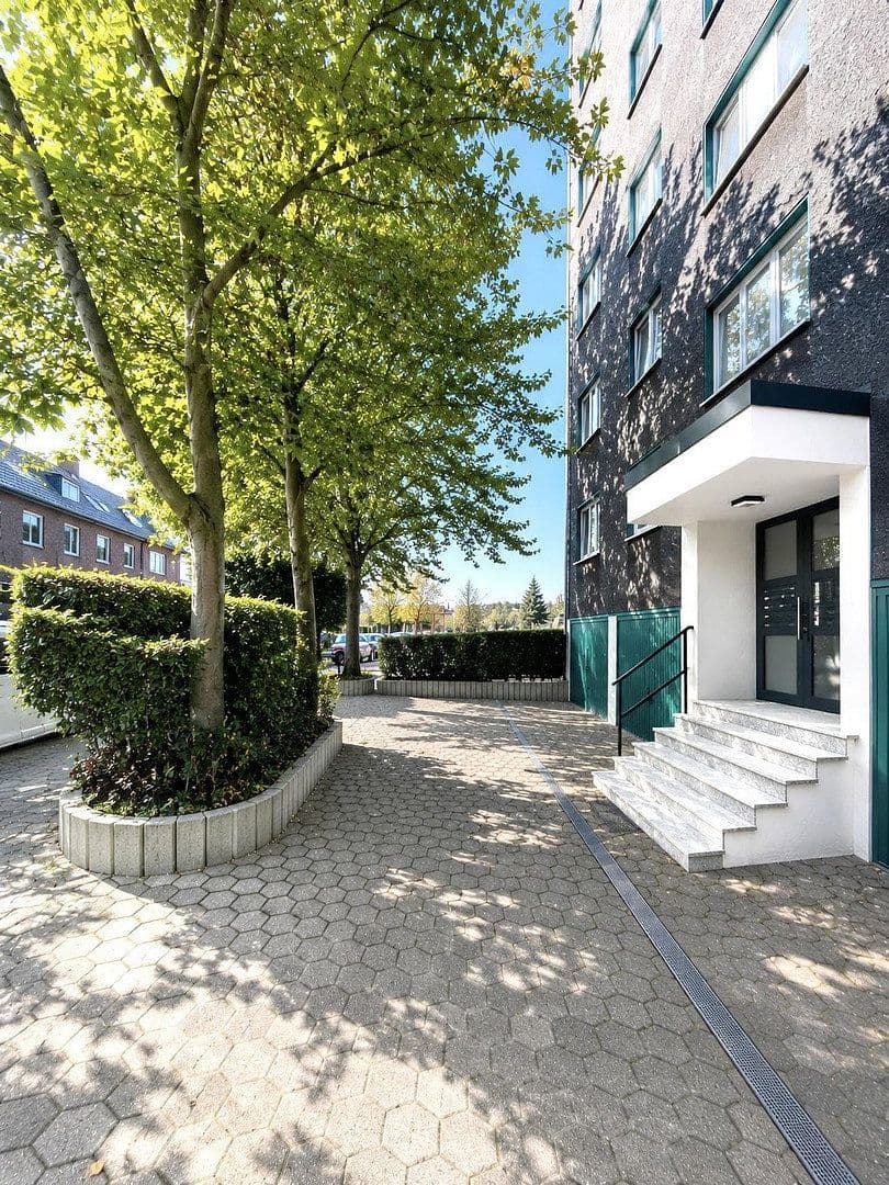 2 bedroom with open-plan kitchen flat to rent, 79 m², Hellweg 217, Essen, North Rhine-Westphalia 2 bedroom with open-plan kitchen flat to rent, 79 m², Hellweg 217, Essen, North Rhine-Westphalia