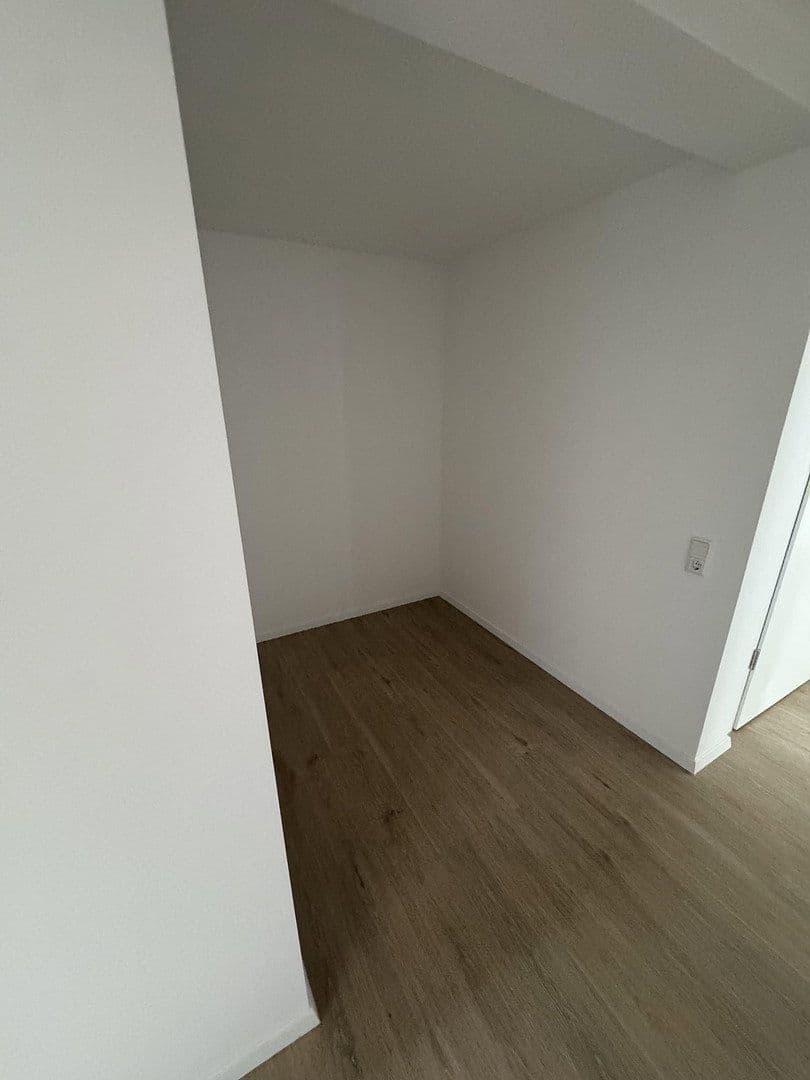 3 bedroom flat to rent, 114 m², Duisburg, North Rhine-Westphalia 3 bedroom flat to rent, 114 m², Duisburg, North Rhine-Westphalia