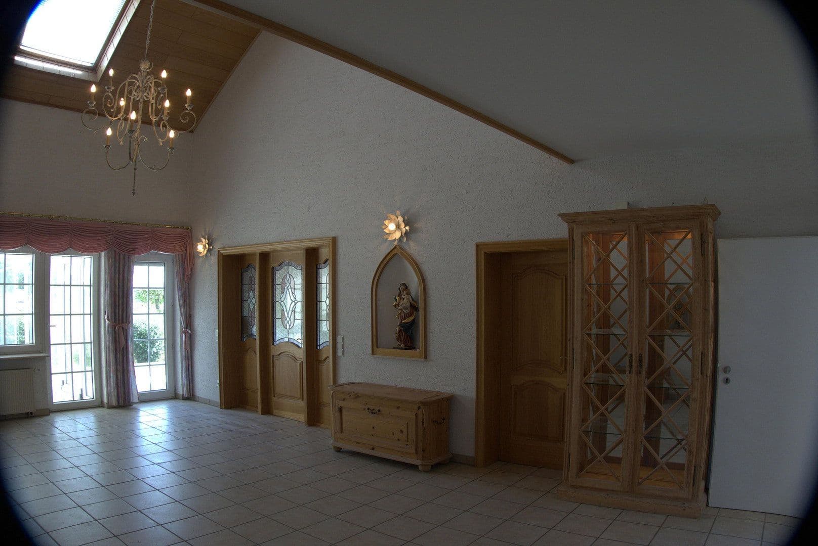 5 bedroom flat to rent, 192 m², Kastellaun, Rhineland-Palatinate 5 bedroom flat to rent, 192 m², Kastellaun, Rhineland-Palatinate
