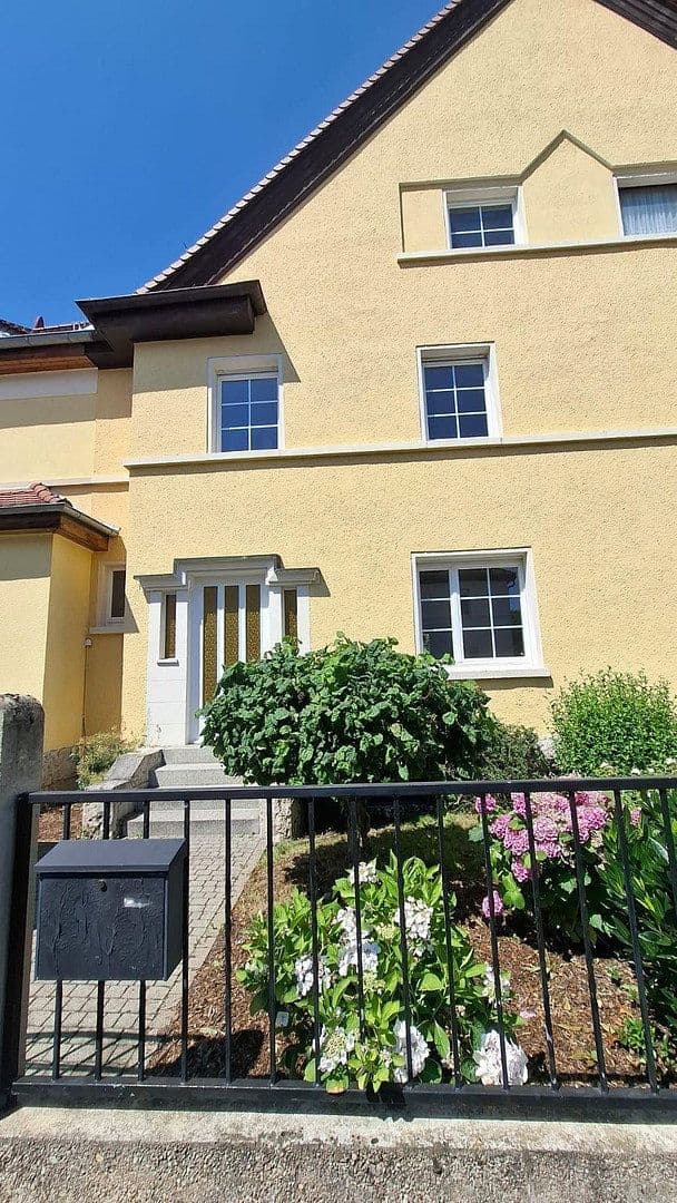house to rent, 120 m², Karl-Marx-Straße 30, Apolda, Thuringia house to rent, 120 m², Karl-Marx-Straße 30, Apolda, Thuringia