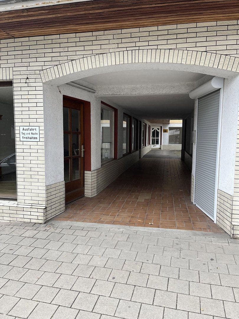 house for sale, 295 m², Oesdorfer Strasse 6, Bad Pyrmont, Lower Saxony house for sale, 295 m², Oesdorfer Strasse 6, Bad Pyrmont, Lower Saxony
