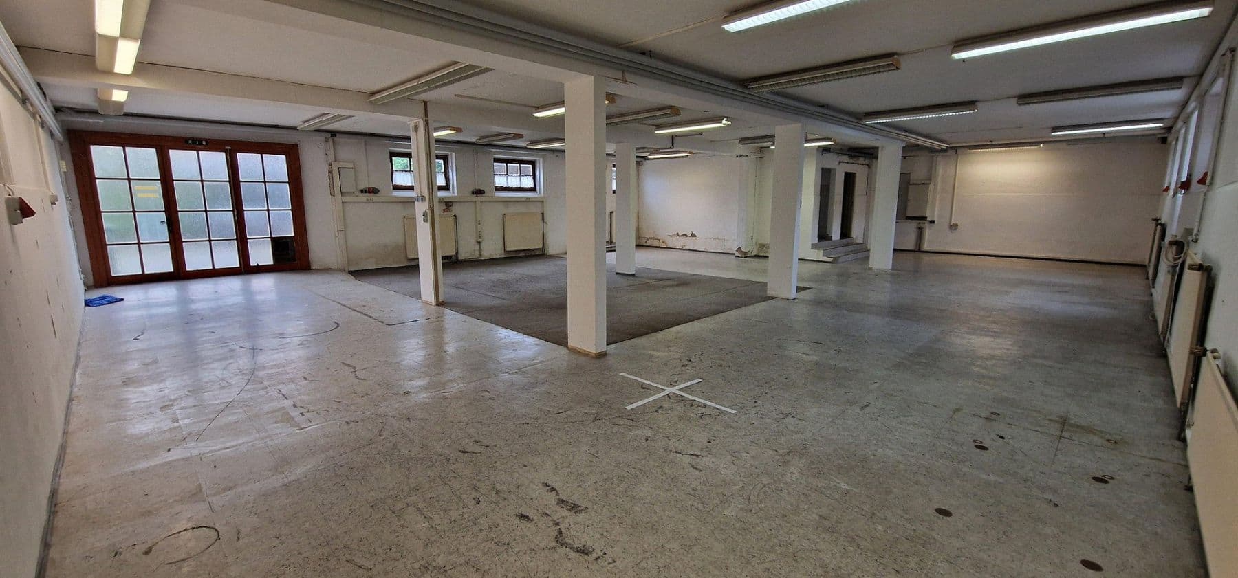 non-residential property to rent, 600 m², Dorfstr.4, Brunnthal, Bavaria non-residential property to rent, 600 m², Dorfstr.4, Brunnthal, Bavaria