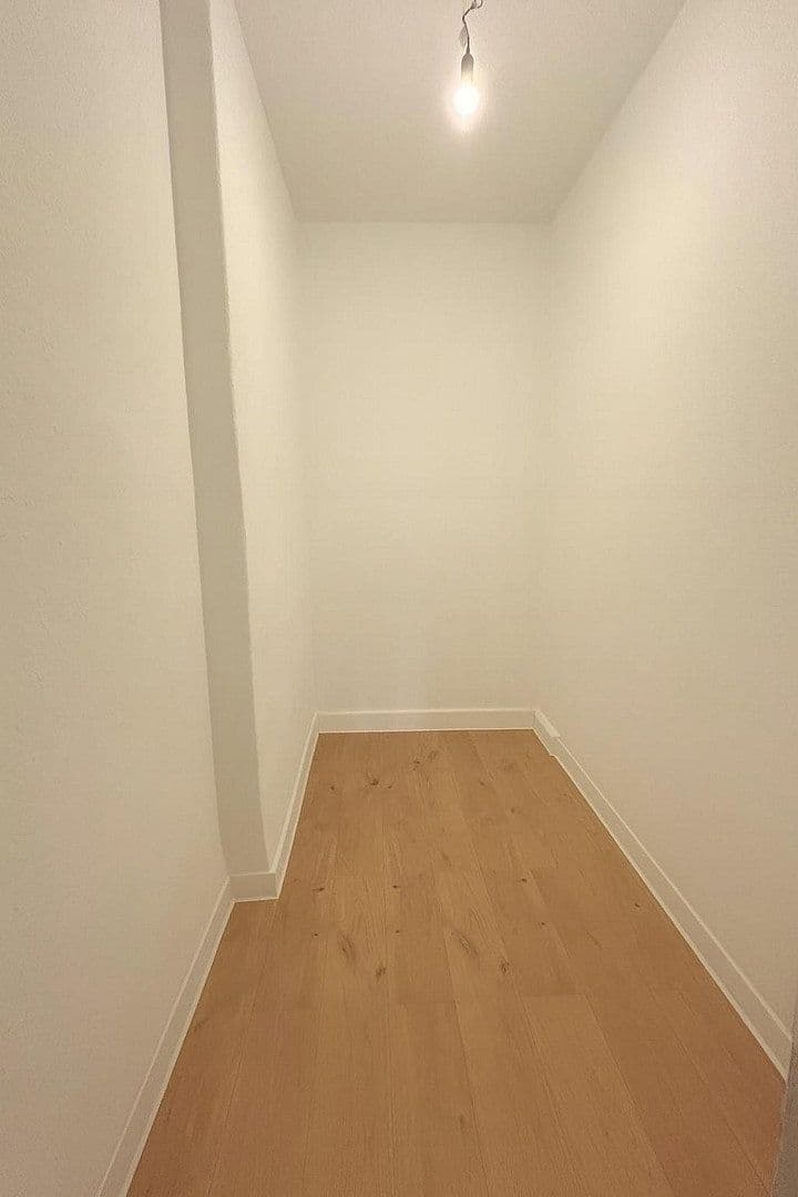 5 bedroom flat to rent, 150 m², Paracelsusstraße 2c, Halle (Saale), Saxony-Anhalt 5 bedroom flat to rent, 150 m², Paracelsusstraße 2c, Halle (Saale), Saxony-Anhalt