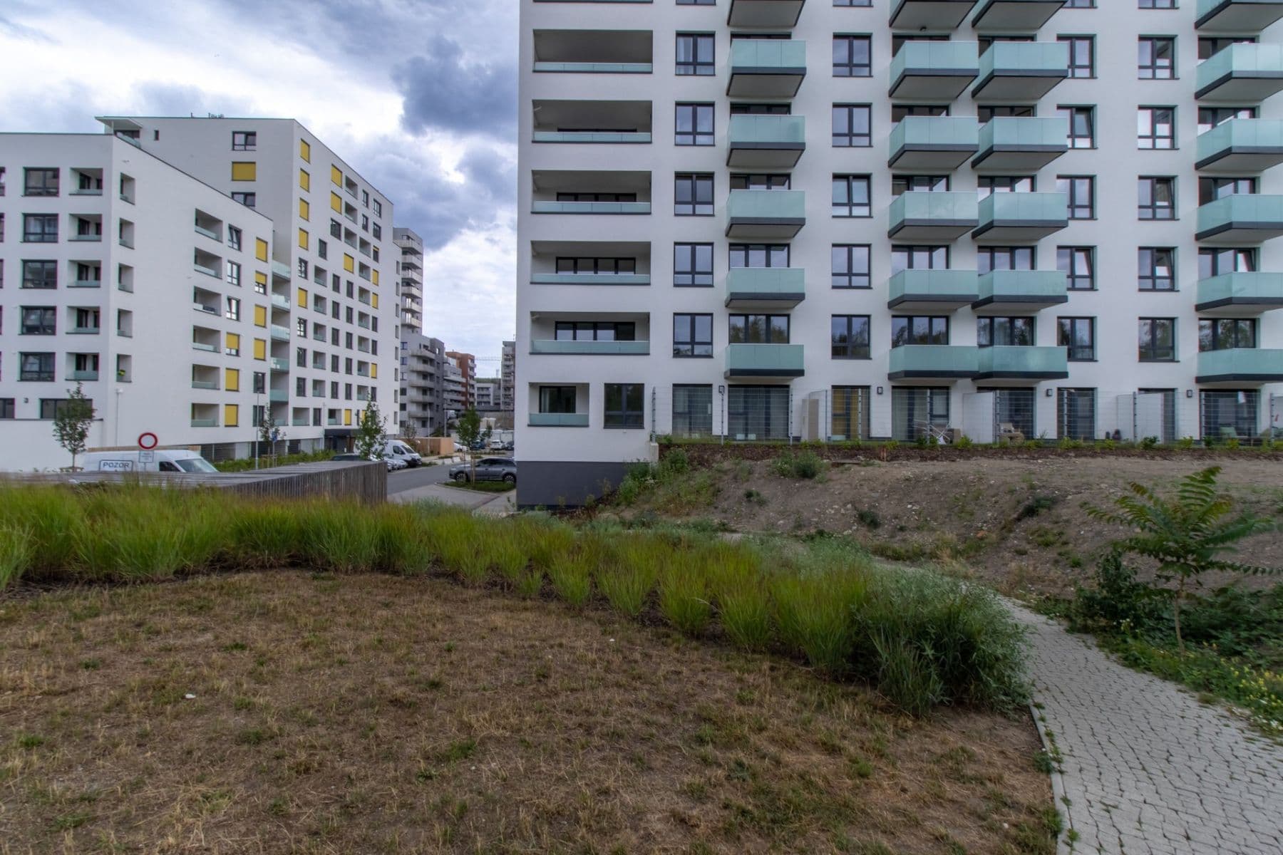 1 bedroom with open-plan kitchen flat to rent, 45 m², Pod Harfou, Prague, Prague 1 bedroom with open-plan kitchen flat to rent, 45 m², Pod Harfou, Prague, Prague