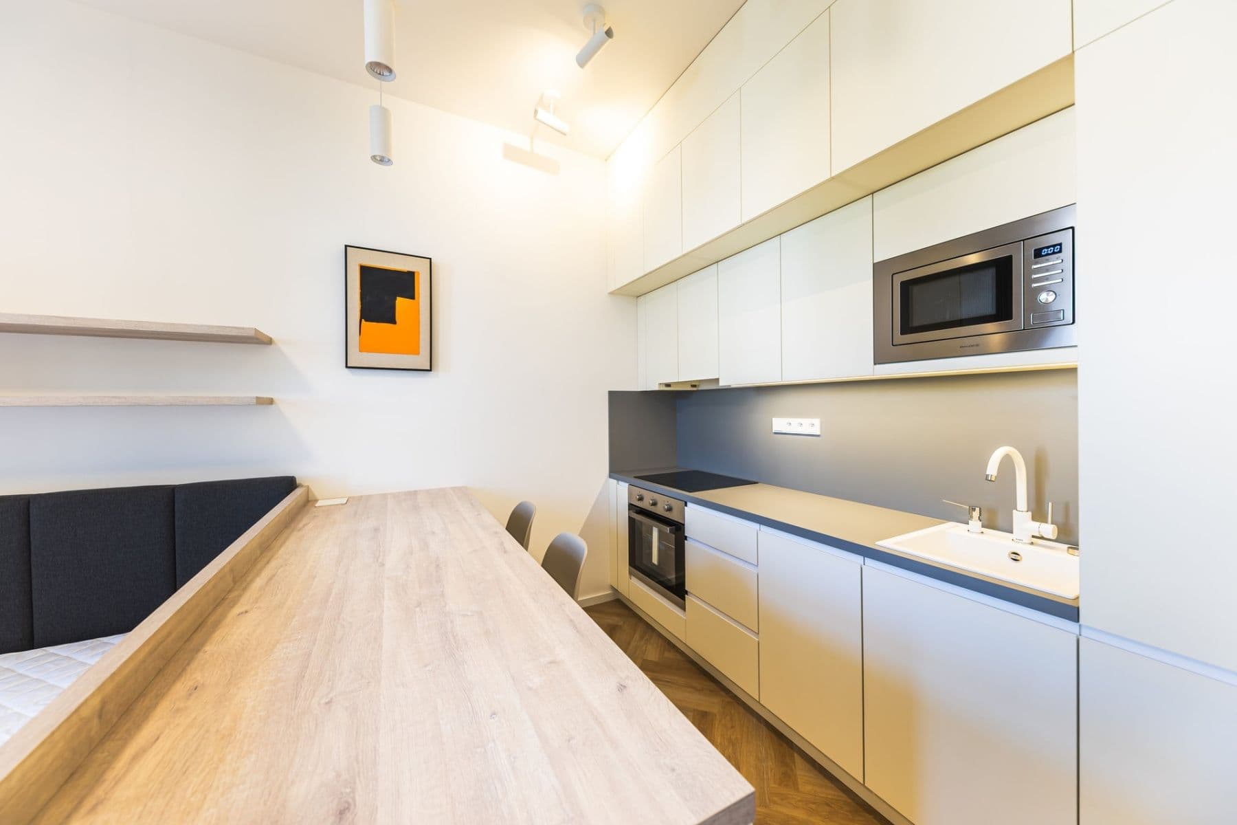 Studio flat to rent, 29 m², Sázavská, Prague, Prague Studio flat to rent, 29 m², Sázavská, Prague, Prague