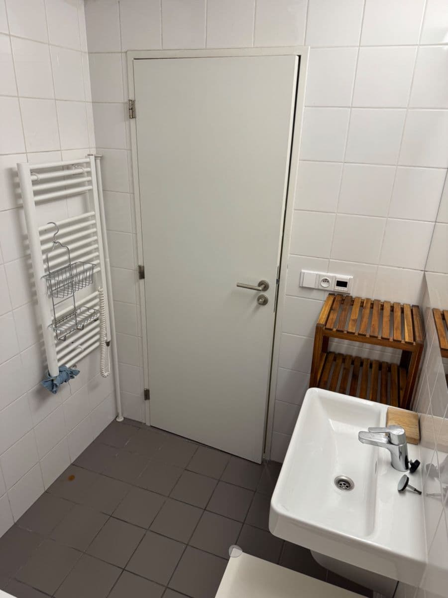 1 bedroom with open-plan kitchen flat to rent, 50 m², Blatného, Brno, Jihomoravský Region 1 bedroom with open-plan kitchen flat to rent, 50 m², Blatného, Brno, Jihomoravský Region