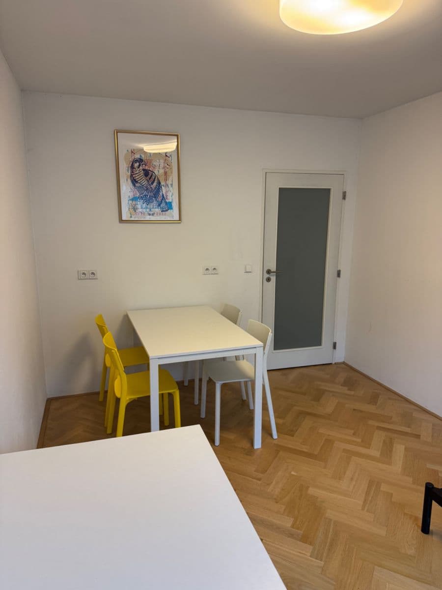 1 bedroom with open-plan kitchen flat to rent, 50 m², Blatného, Brno, Jihomoravský Region 1 bedroom with open-plan kitchen flat to rent, 50 m², Blatného, Brno, Jihomoravský Region