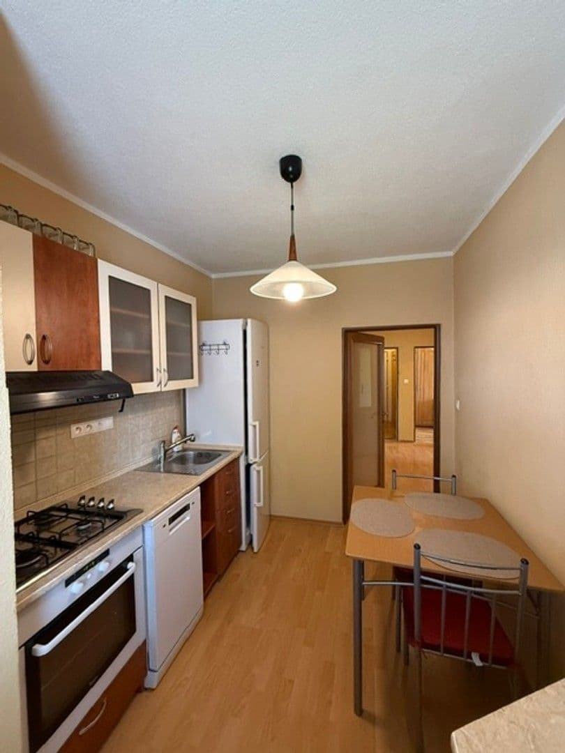 3 bedroom flat to rent, 64 m², Račianska, Nové Mesto, Bratislavský Region 3 bedroom flat to rent, 64 m², Račianska, Nové Mesto, Bratislavský Region