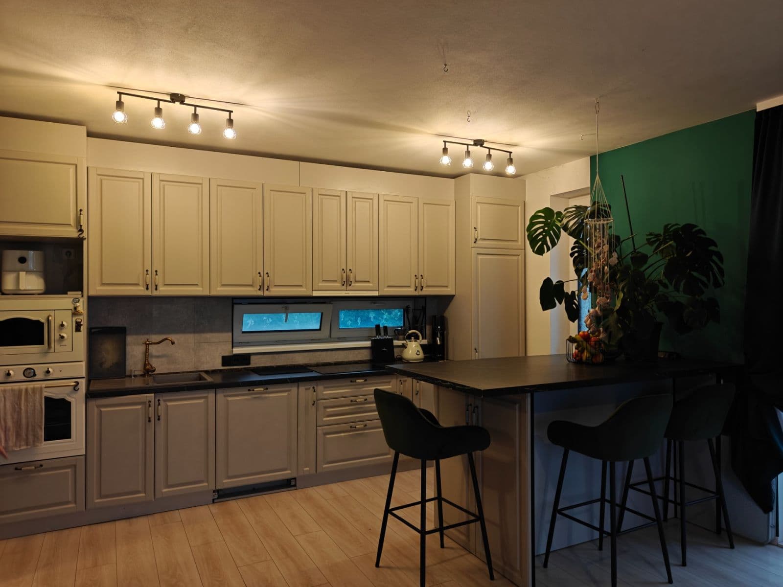 2 bedroom with open-plan kitchen flat to rent, 80 m², Pod Zahrady, Přezletice, Středočeský Region 2 bedroom with open-plan kitchen flat to rent, 80 m², Pod Zahrady, Přezletice, Středočeský Region