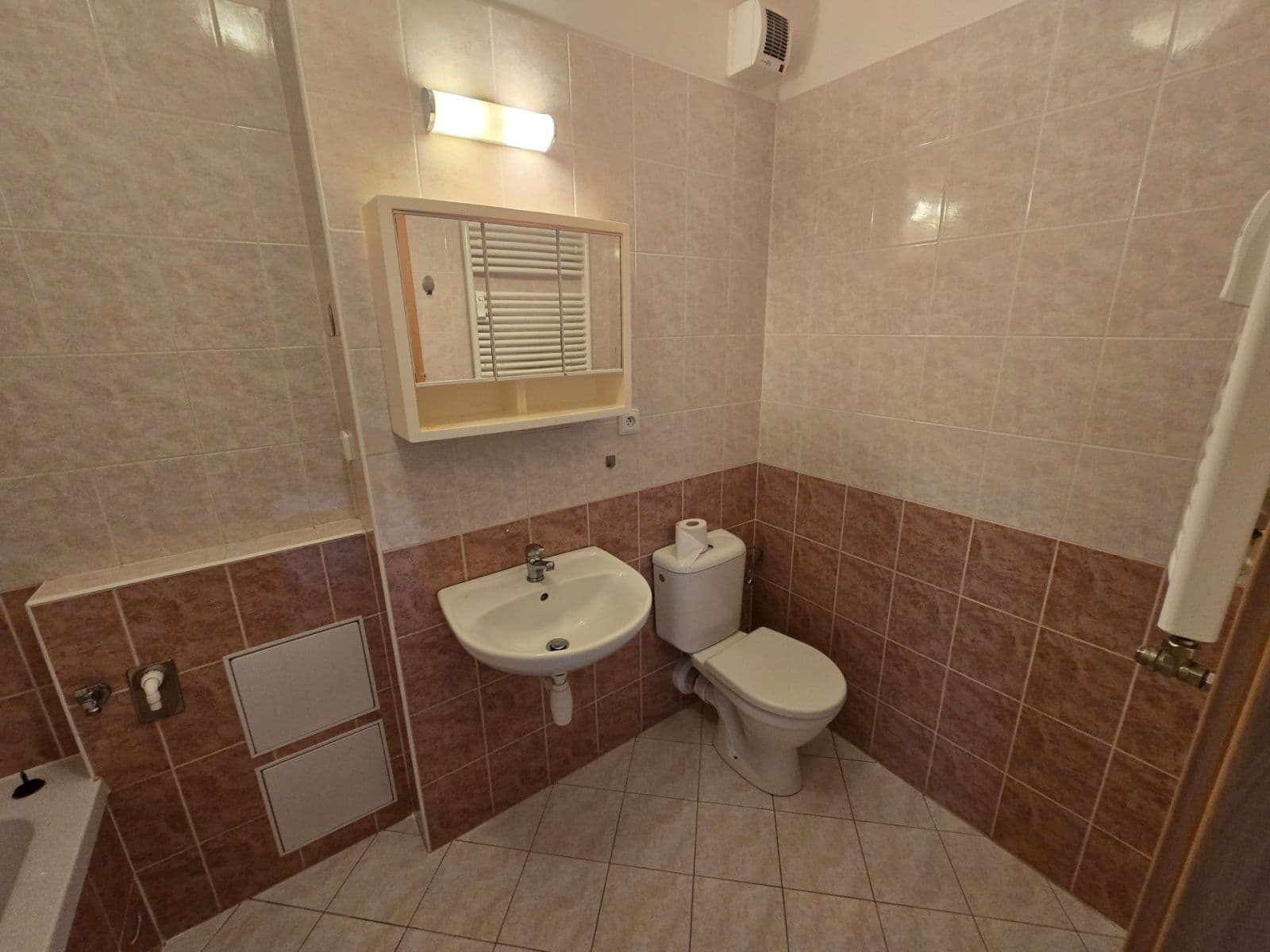 1 bedroom with open-plan kitchen flat for sale, 50 m², Wassermannova, Prague, Prague 1 bedroom with open-plan kitchen flat for sale, 50 m², Wassermannova, Prague, Prague