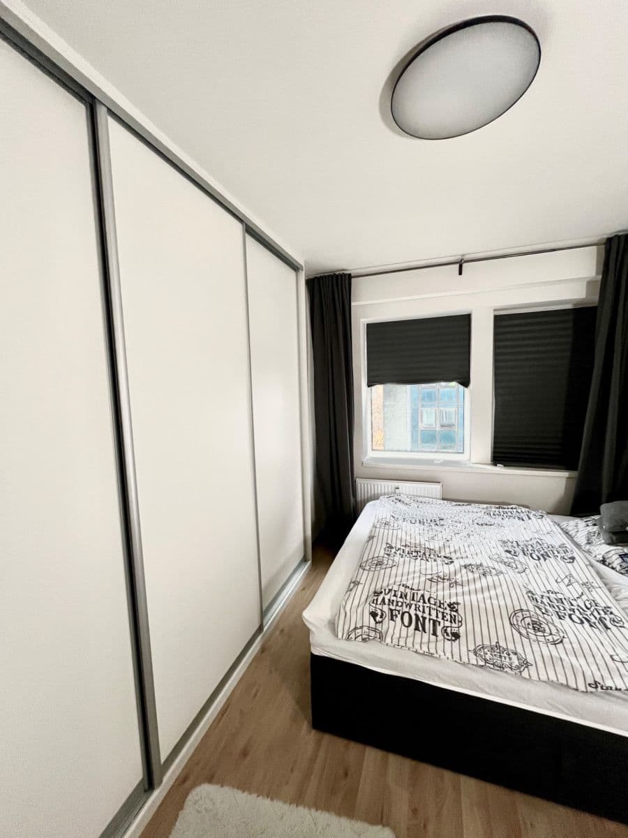 1 bedroom with open-plan kitchen flat for sale, 55 m², Peroutkova, Prague, Prague 1 bedroom with open-plan kitchen flat for sale, 55 m², Peroutkova, Prague, Prague