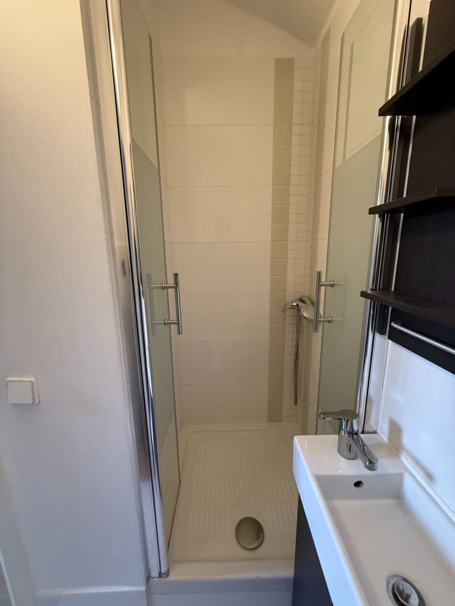 Small studio flat to rent, 19 m², Francouzská, Prague, Prague Small studio flat to rent, 19 m², Francouzská, Prague, Prague