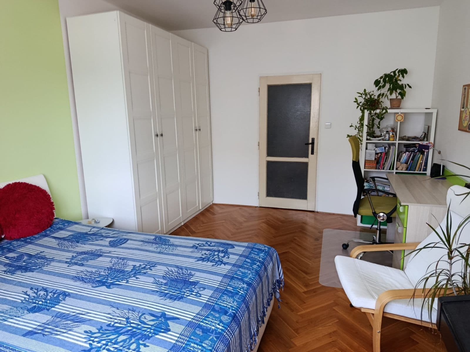 2 bedroom with open-plan kitchen flat to rent, 61 m², Jevanská, Prague, Prague 2 bedroom with open-plan kitchen flat to rent, 61 m², Jevanská, Prague, Prague
