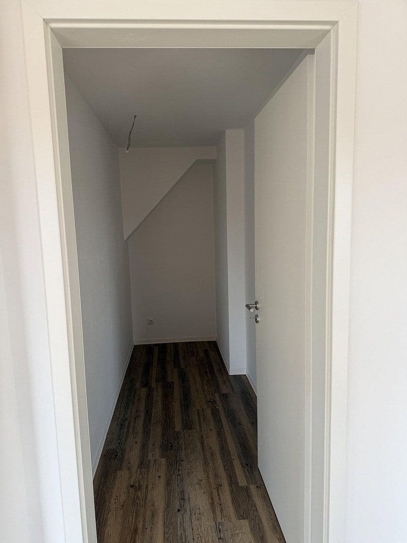 4 bedroom flat to rent, 147 m², Franz-Mehring-Straße 13 a-c, Schwerin, Mecklenburg-Vorpommern 4 bedroom flat to rent, 147 m², Franz-Mehring-Straße 13 a-c, Schwerin, Mecklenburg-Vorpommern