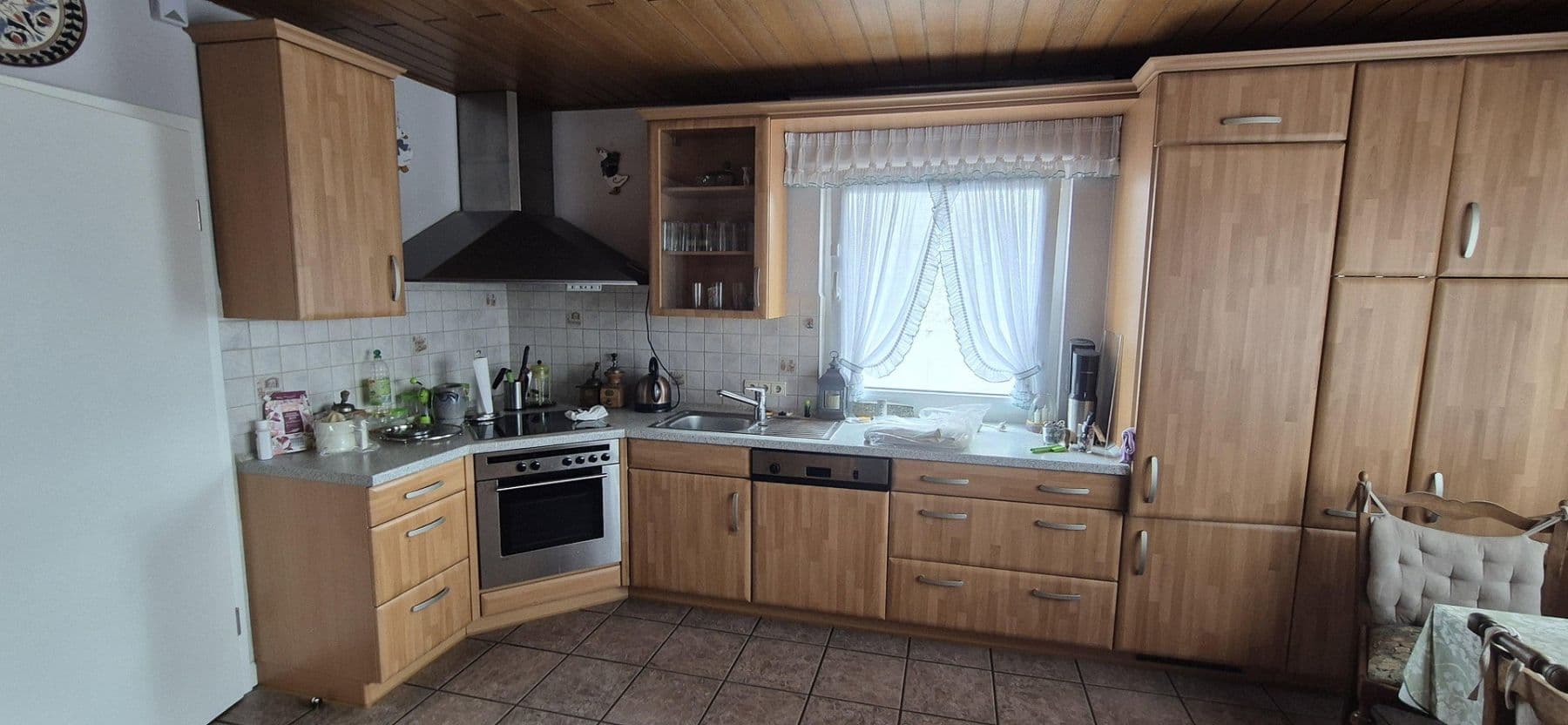 3 bedroom flat to rent, 110 m², Eudenbacherstr 134, Königswinter, North Rhine-Westphalia 3 bedroom flat to rent, 110 m², Eudenbacherstr 134, Königswinter, North Rhine-Westphalia