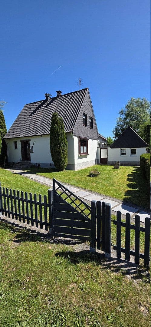 house for sale, 110 m², Rügenstr. 7, Schortens, Lower Saxony house for sale, 110 m², Rügenstr. 7, Schortens, Lower Saxony