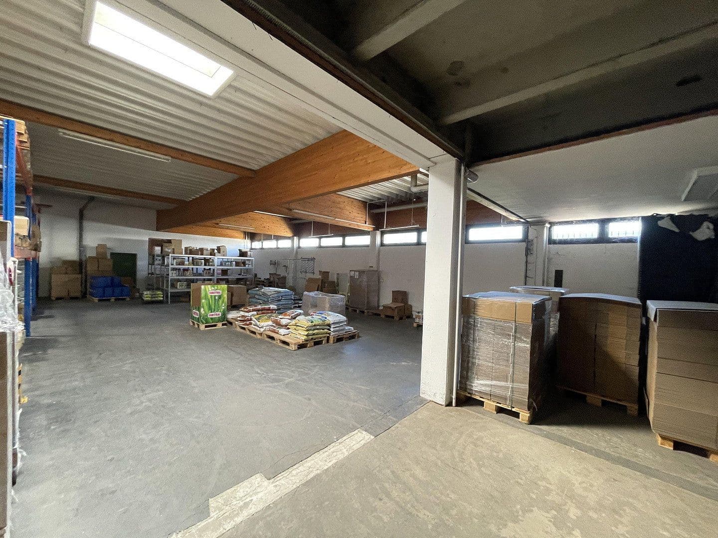non-residential property to rent, 1,096 m², Lauterbachstraße 89, Eggenfelden, Bavaria non-residential property to rent, 1,096 m², Lauterbachstraße 89, Eggenfelden, Bavaria