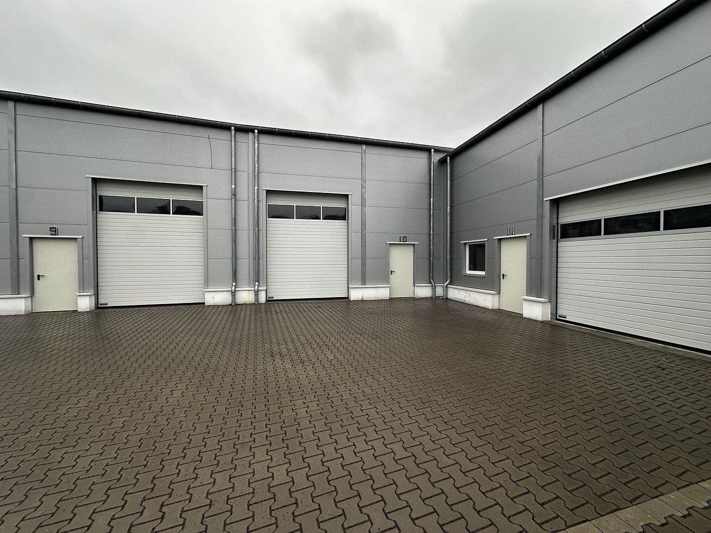 non-residential property to rent, 3,500 m², Grenzstraße 14, Halle, Saxony-Anhalt non-residential property to rent, 3,500 m², Grenzstraße 14, Halle, Saxony-Anhalt