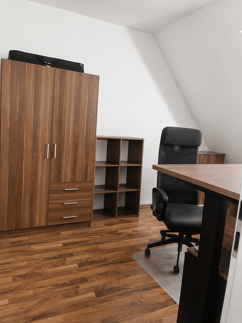 3 bedroom with open-plan kitchen flat to rent, 99 m², Richard Dehmel Straße 11, Hattingen, North Rhine-Westphalia 3 bedroom with open-plan kitchen flat to rent, 99 m², Richard Dehmel Straße 11, Hattingen, North Rhine-Westphalia