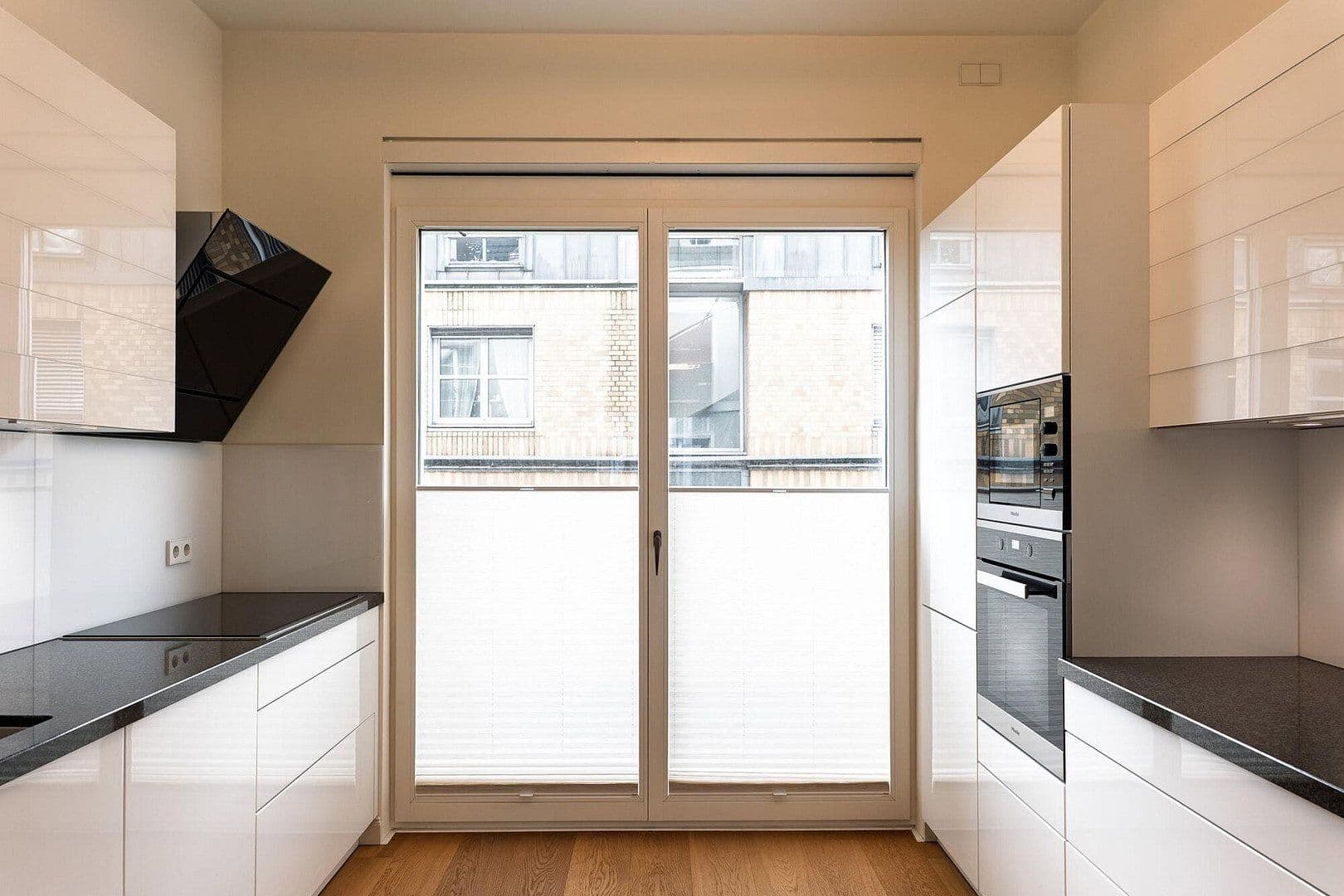 2 bedroom flat to rent, 84 m², Ratinger Straße 1, Düsseldorf, North Rhine-Westphalia 2 bedroom flat to rent, 84 m², Ratinger Straße 1, Düsseldorf, North Rhine-Westphalia