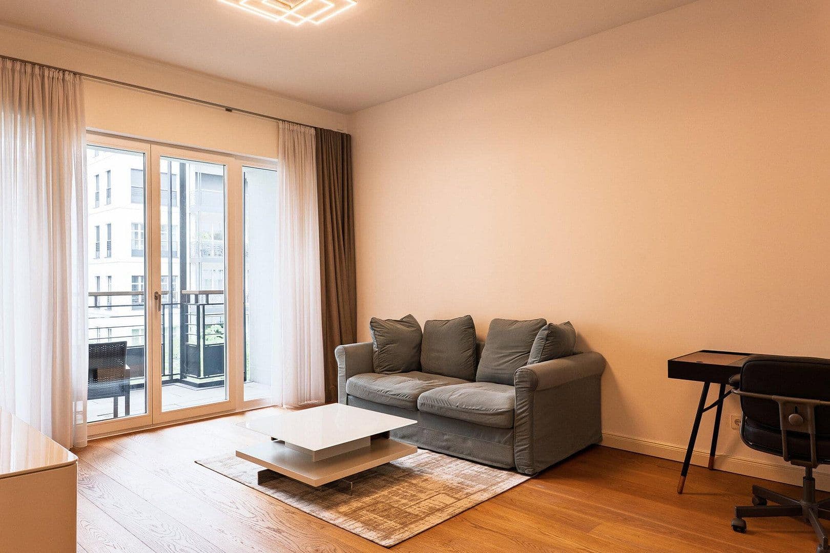 2 bedroom flat to rent, 84 m², Ratinger Straße 1, Düsseldorf, North Rhine-Westphalia 2 bedroom flat to rent, 84 m², Ratinger Straße 1, Düsseldorf, North Rhine-Westphalia