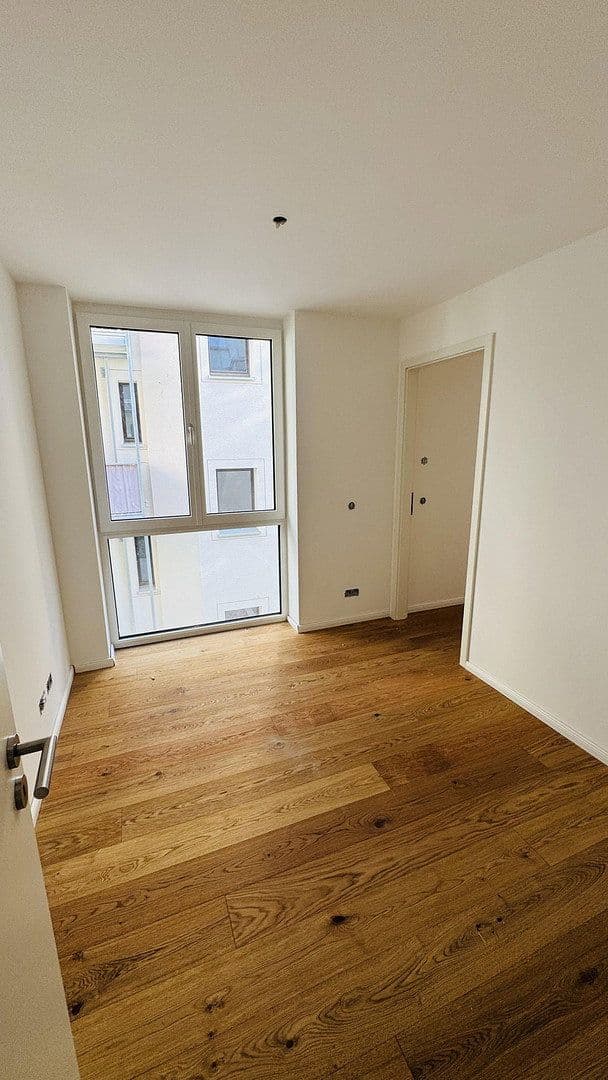3 bedroom flat to rent, 71 m², Schwanthalerstr. 142, München, Bavaria 3 bedroom flat to rent, 71 m², Schwanthalerstr. 142, München, Bavaria