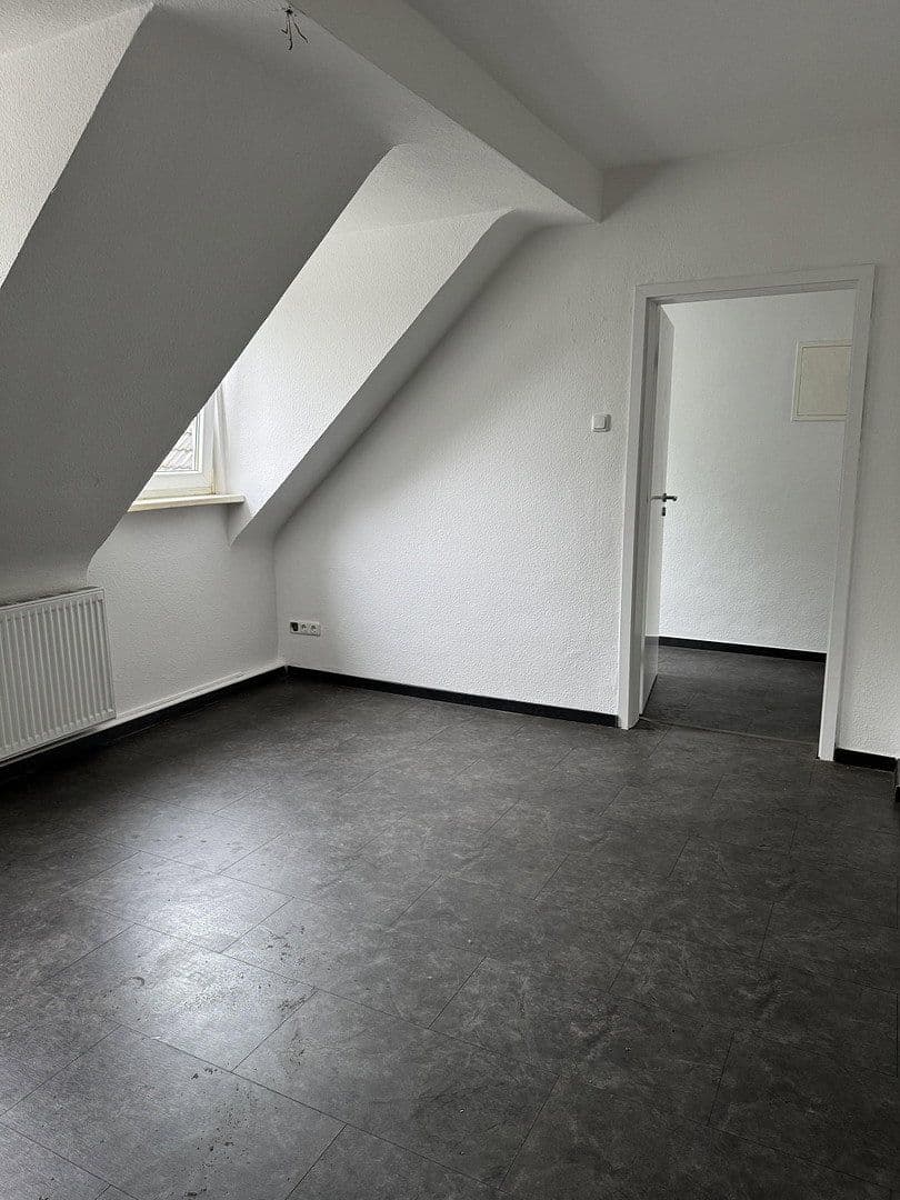 1 bedroom with open-plan kitchen flat to rent, 68 m², Gladbeck, North Rhine-Westphalia 1 bedroom with open-plan kitchen flat to rent, 68 m², Gladbeck, North Rhine-Westphalia