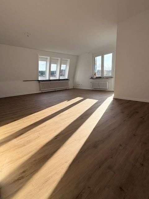 3 bedroom flat to rent, 90 m², Barsinghausen, Lower Saxony 3 bedroom flat to rent, 90 m², Barsinghausen, Lower Saxony