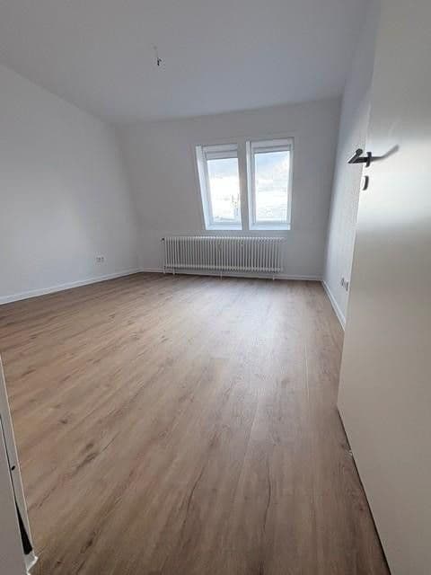 3 bedroom flat to rent, 90 m², Barsinghausen, Lower Saxony 3 bedroom flat to rent, 90 m², Barsinghausen, Lower Saxony