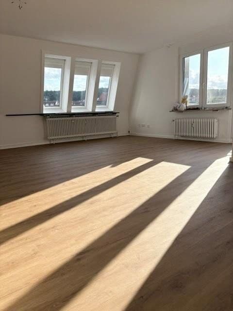 3 bedroom flat to rent, 90 m², Barsinghausen, Lower Saxony 3 bedroom flat to rent, 90 m², Barsinghausen, Lower Saxony