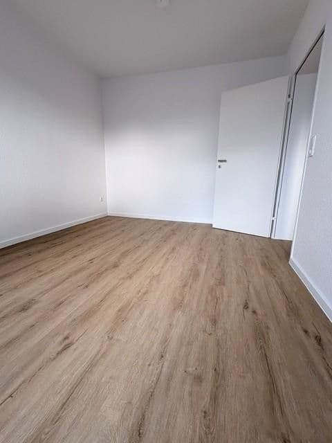 3 bedroom flat to rent, 90 m², Barsinghausen, Lower Saxony 3 bedroom flat to rent, 90 m², Barsinghausen, Lower Saxony