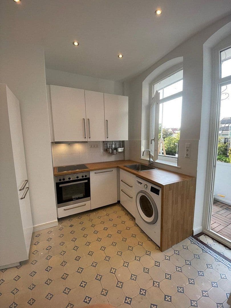 1 bedroom with open-plan kitchen flat to rent, 65 m², Stuttgart, Baden-Württemberg 1 bedroom with open-plan kitchen flat to rent, 65 m², Stuttgart, Baden-Württemberg