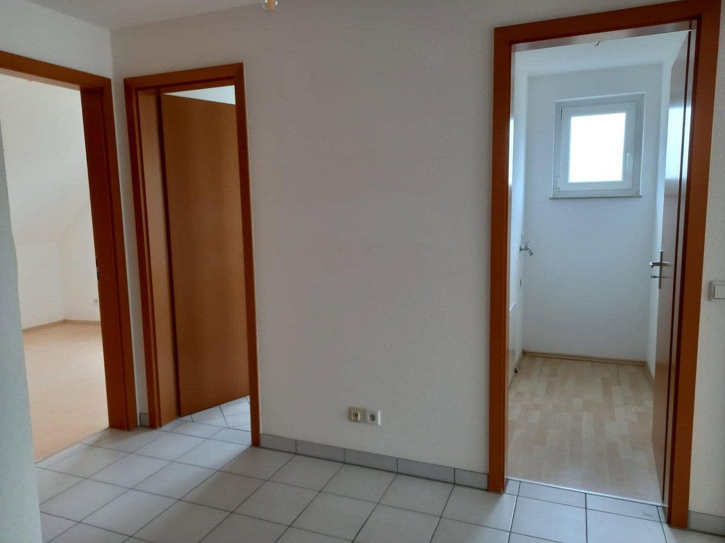 2 bedroom with open-plan kitchen flat to rent, 85 m², Finkenbergstr. 6, Heilbronn-Biberach, Baden-Württemberg 2 bedroom with open-plan kitchen flat to rent, 85 m², Finkenbergstr. 6, Heilbronn-Biberach, Baden-Württemberg