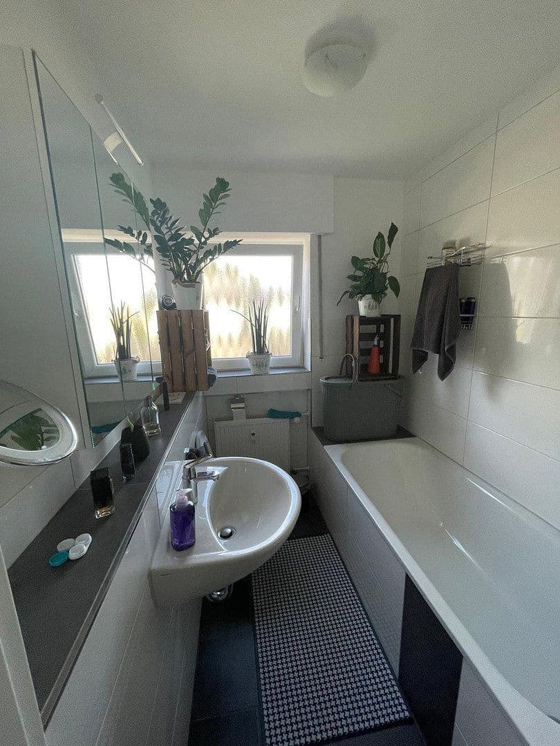 2 bedroom flat to rent, 60 m², Wesseling, North Rhine-Westphalia 2 bedroom flat to rent, 60 m², Wesseling, North Rhine-Westphalia