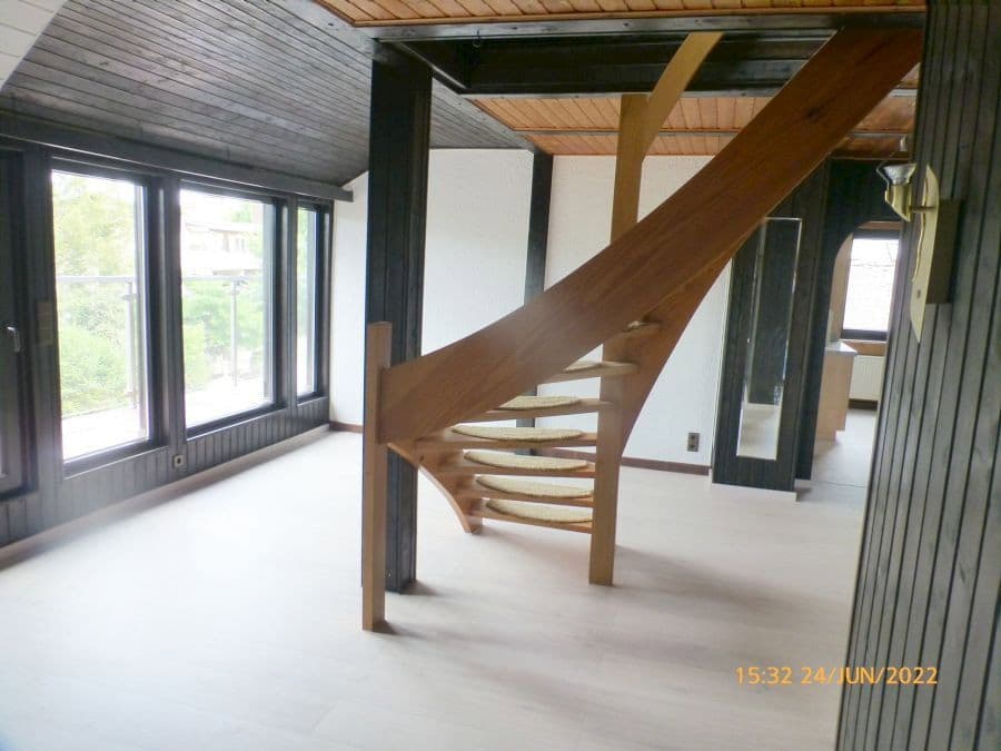 1 bedroom with open-plan kitchen flat to rent, 90 m², Niedernhausen, Hesse 1 bedroom with open-plan kitchen flat to rent, 90 m², Niedernhausen, Hesse