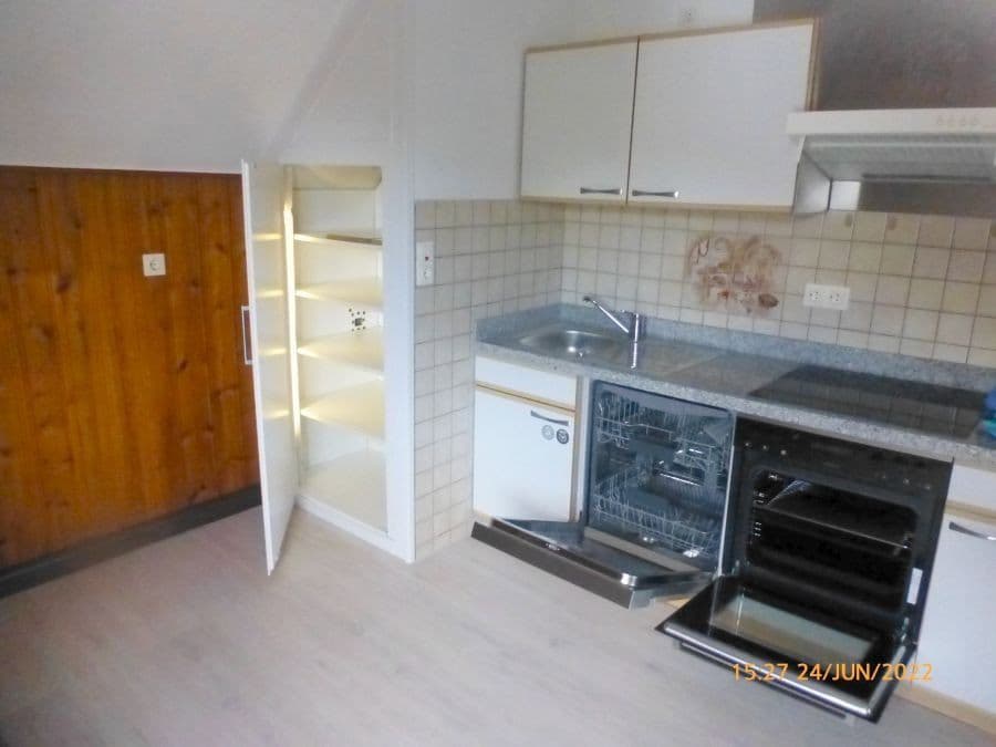 1 bedroom with open-plan kitchen flat to rent, 90 m², Niedernhausen, Hesse 1 bedroom with open-plan kitchen flat to rent, 90 m², Niedernhausen, Hesse