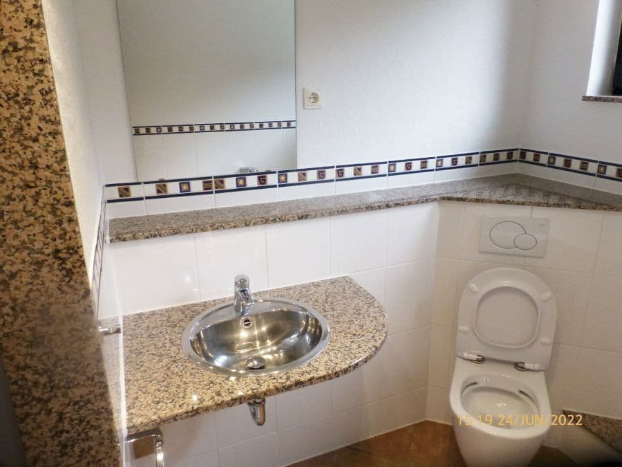 1 bedroom with open-plan kitchen flat to rent, 90 m², Niedernhausen, Hesse 1 bedroom with open-plan kitchen flat to rent, 90 m², Niedernhausen, Hesse