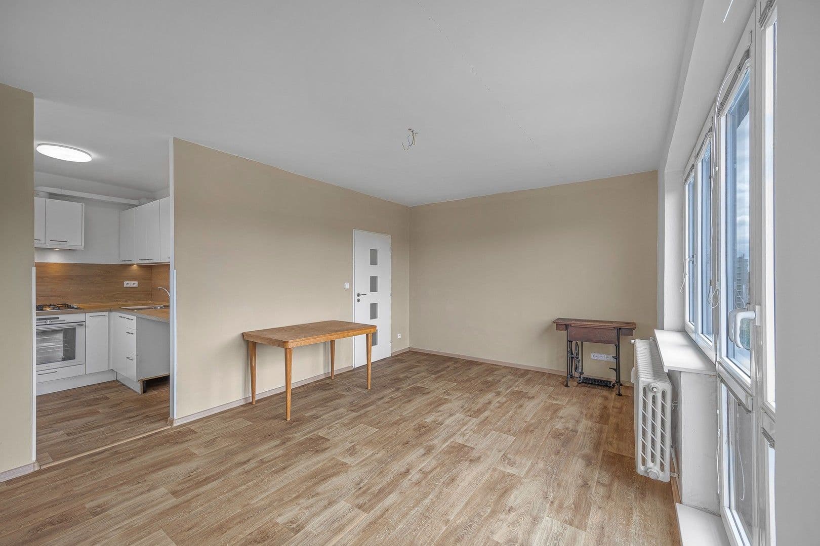 2 bedroom with open-plan kitchen flat to rent, 56 m², Svojšovická, Prague, Prague 2 bedroom with open-plan kitchen flat to rent, 56 m², Svojšovická, Prague, Prague