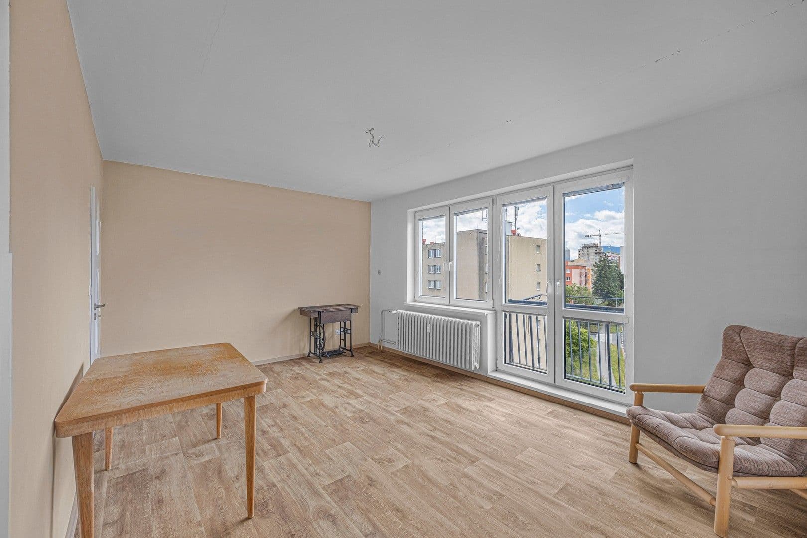 2 bedroom with open-plan kitchen flat to rent, 56 m², Svojšovická, Prague, Prague 2 bedroom with open-plan kitchen flat to rent, 56 m², Svojšovická, Prague, Prague