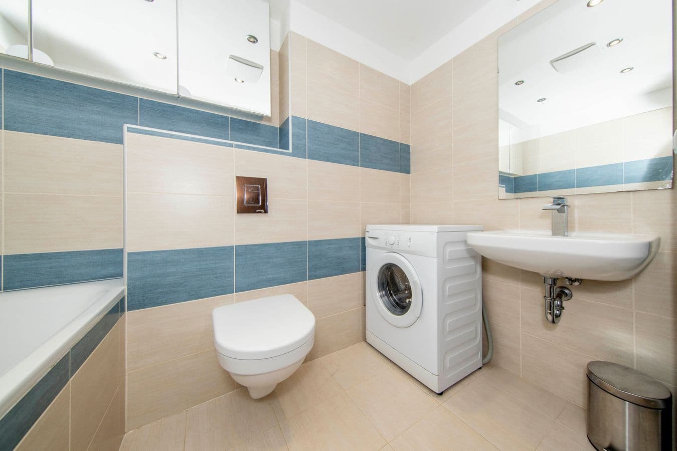Studio flat to rent, 35 m², U Sladovny, Prague, Prague Studio flat to rent, 35 m², U Sladovny, Prague, Prague