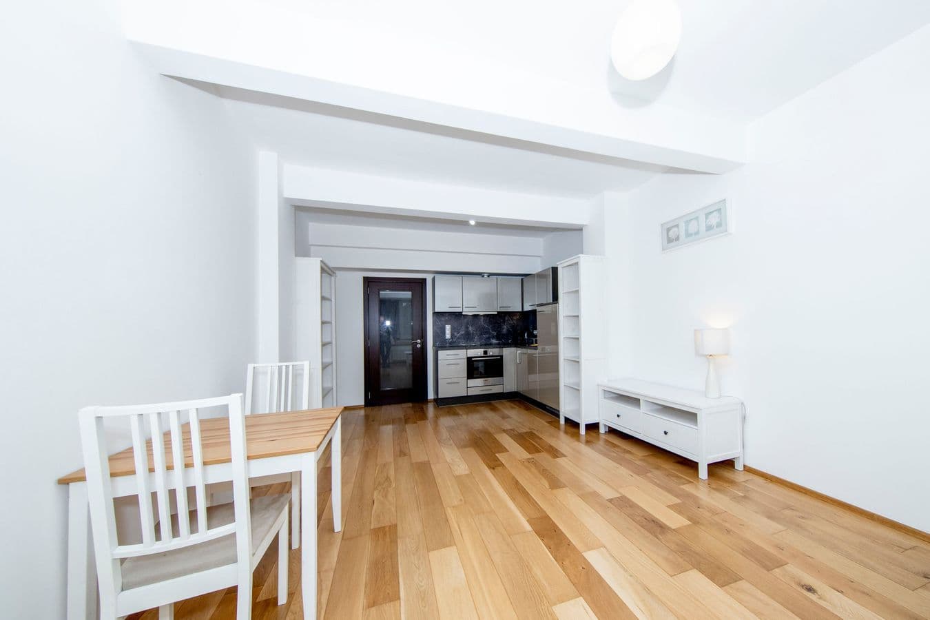 Studio flat to rent, 35 m², U Sladovny, Prague, Prague Studio flat to rent, 35 m², U Sladovny, Prague, Prague
