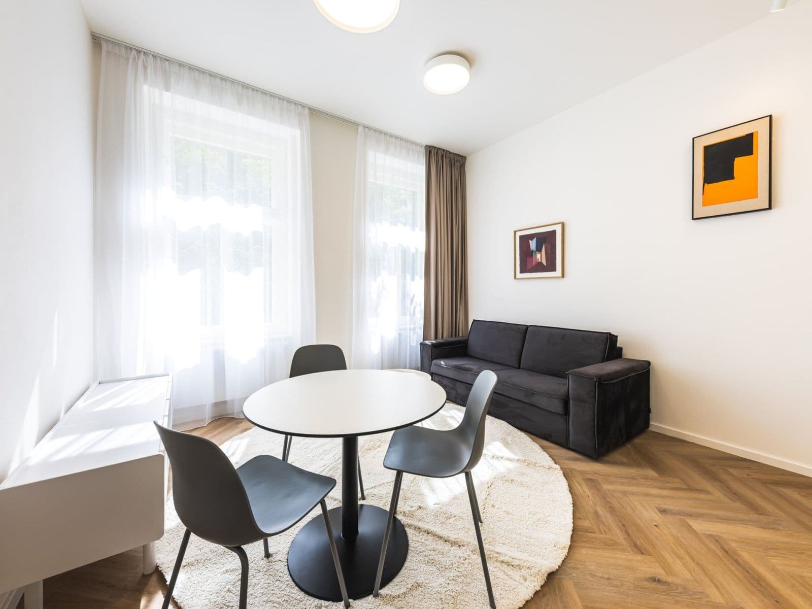 1 bedroom with open-plan kitchen flat to rent, 41 m², Sázavská, Prague, Prague 1 bedroom with open-plan kitchen flat to rent, 41 m², Sázavská, Prague, Prague