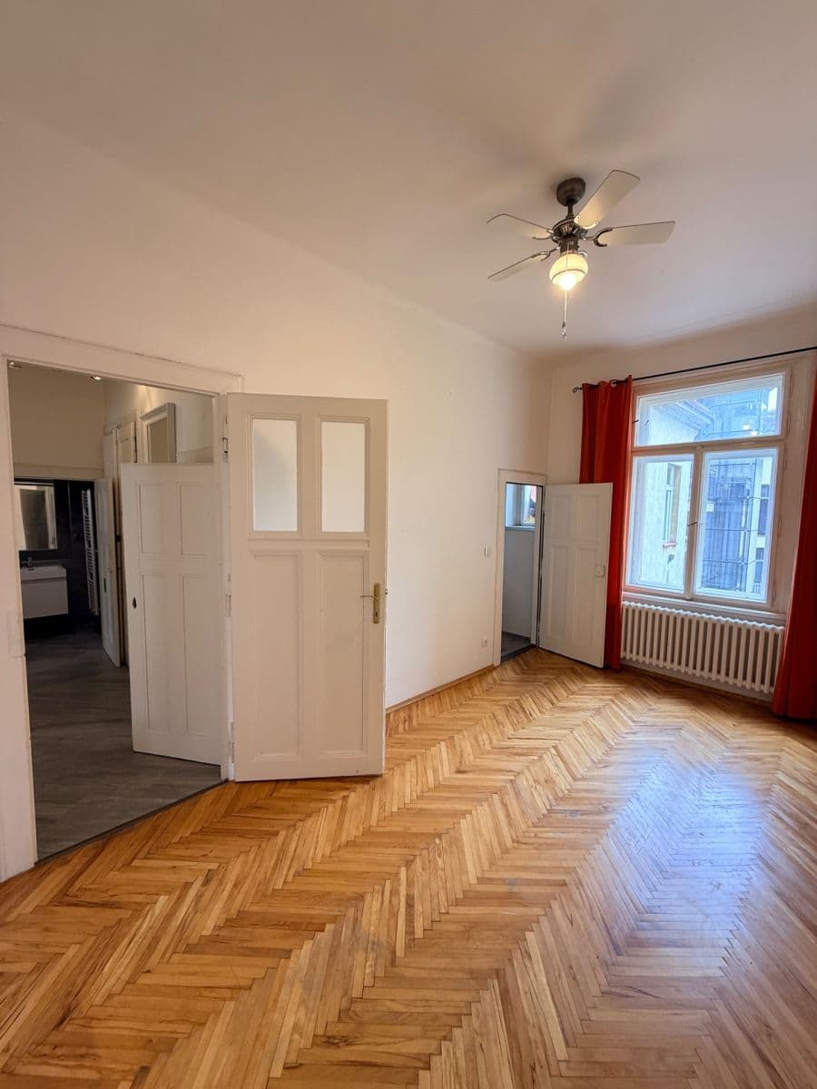 2 bedroom with open-plan kitchen flat to rent, 75 m², Malířská, Prague, Prague 2 bedroom with open-plan kitchen flat to rent, 75 m², Malířská, Prague, Prague
