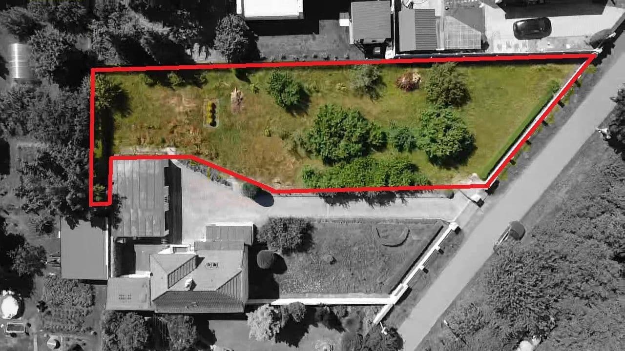 plot for sale, 832 m², Západní, Hovorčovice, Středočeský Region plot for sale, 832 m², Západní, Hovorčovice, Středočeský Region