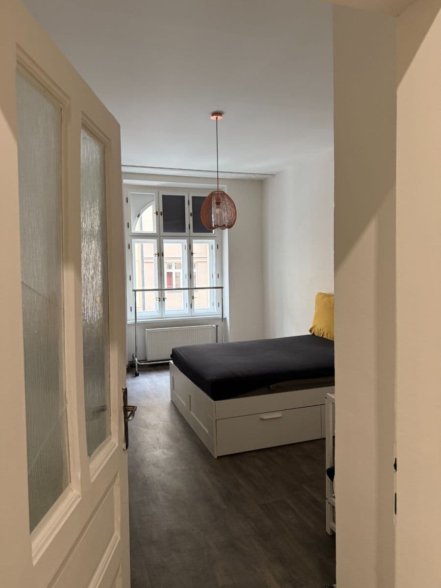 1 bedroom with open-plan kitchen flat to rent, 58 m², Schnirchova, Prague, Prague 1 bedroom with open-plan kitchen flat to rent, 58 m², Schnirchova, Prague, Prague