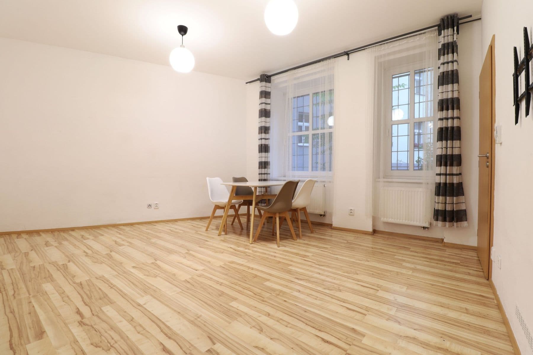 2 bedroom flat to rent, 65 m², Nuselská, Prague, Prague 2 bedroom flat to rent, 65 m², Nuselská, Prague, Prague
