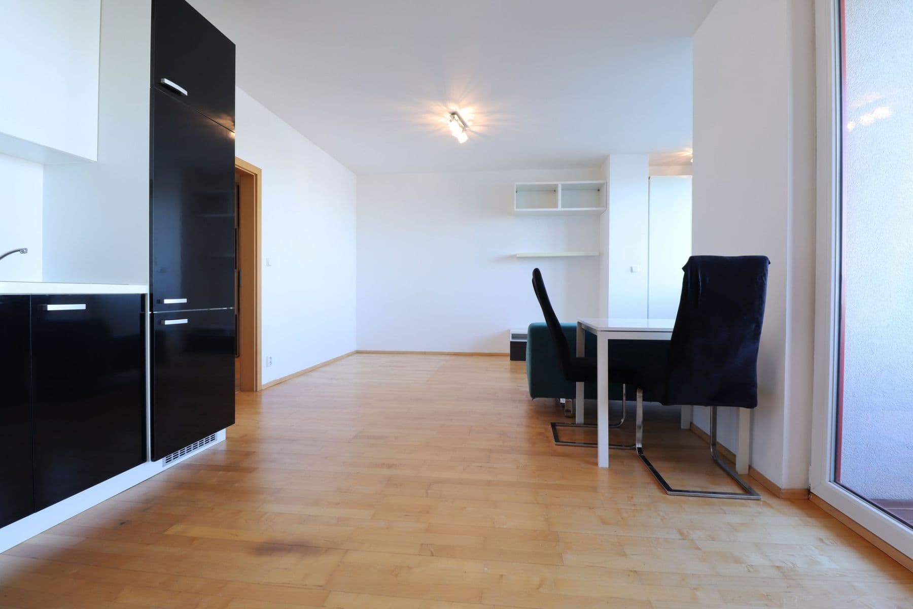 Studio flat to rent, 43 m², Tlumačovská, Prague, Prague Studio flat to rent, 43 m², Tlumačovská, Prague, Prague