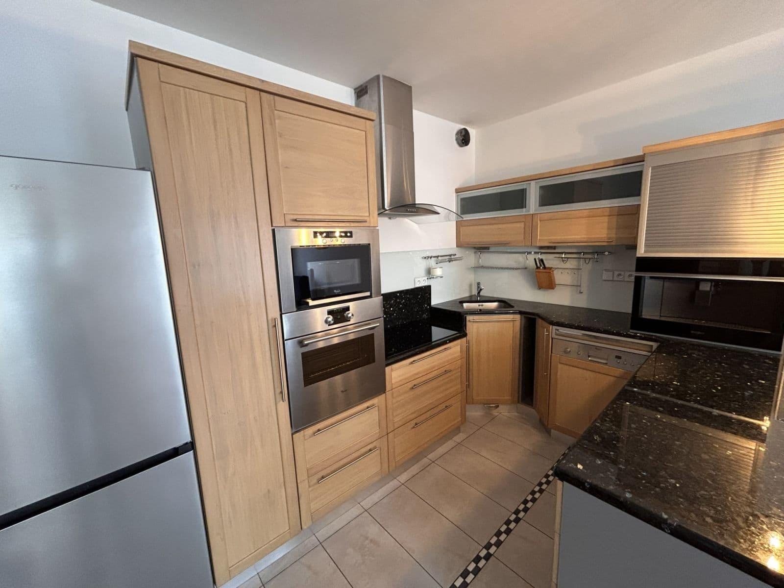 1 bedroom with open-plan kitchen flat to rent, 62 m², Jeseniova, Prague, Prague 1 bedroom with open-plan kitchen flat to rent, 62 m², Jeseniova, Prague, Prague
