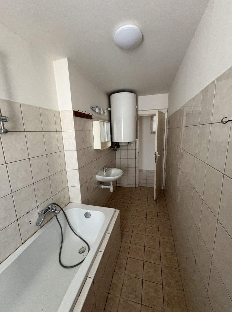 3 bedroom flat to rent, 103 m², Čs. armády, Žamberk, Pardubický Region 3 bedroom flat to rent, 103 m², Čs. armády, Žamberk, Pardubický Region